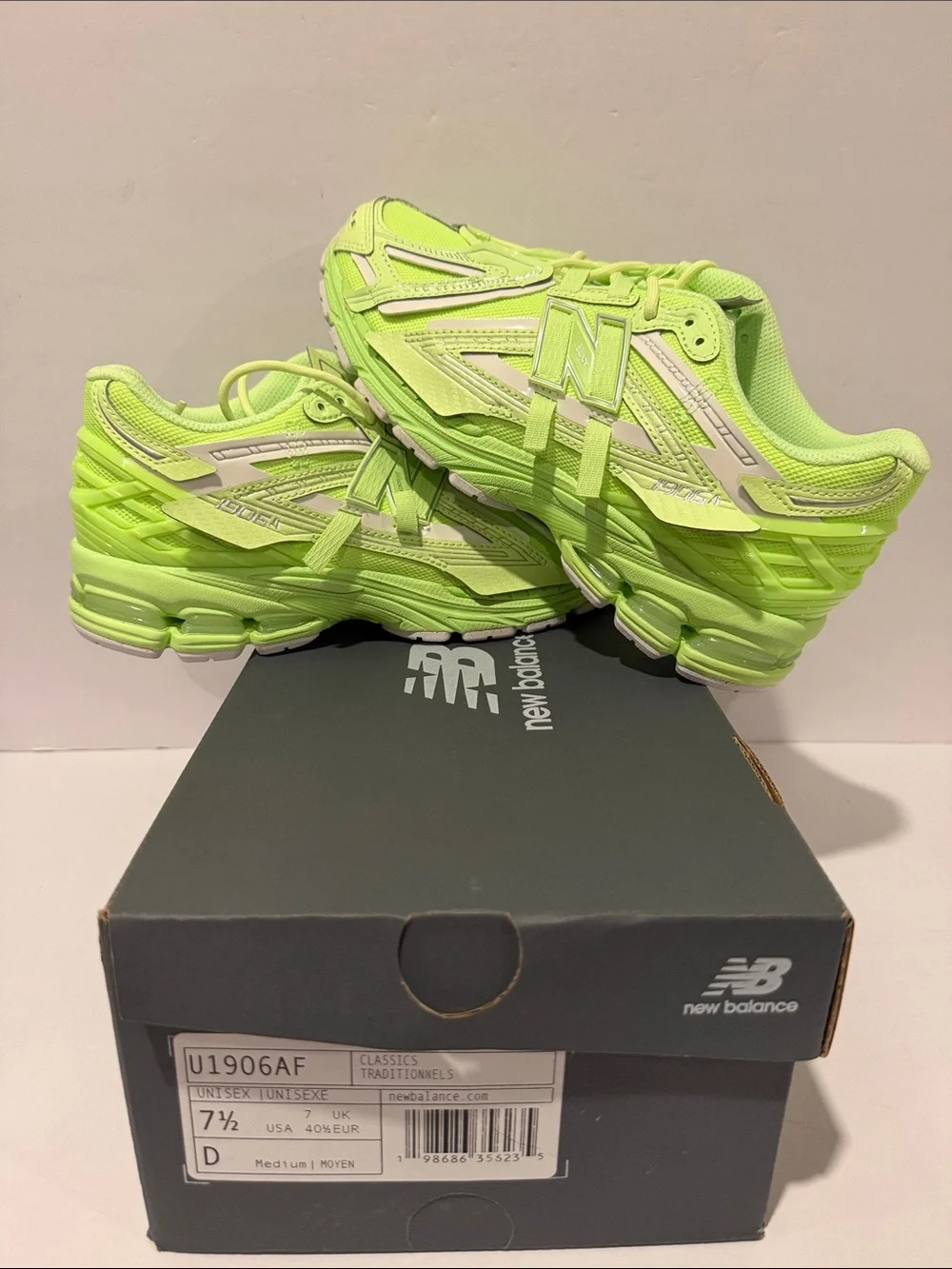 New Balance 1906A 'Mint Flash' Sz: 7.5 / 13 (U1906AF)